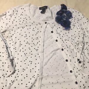 White House black market cardigan